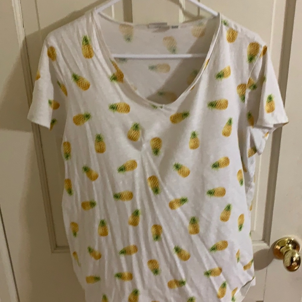 Pineapple theme T-shirt